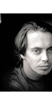 Steve Buscemi, Actor, director, writer, alive at age 57